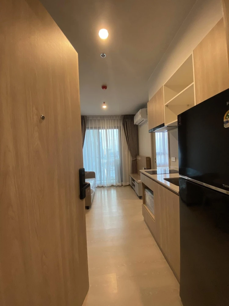 For rent: New Mega Plus Bangna, fully furnished and with good quality electrical appliances. Just bring your bags and move in.