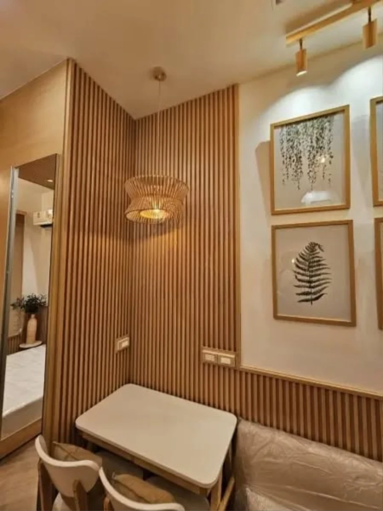 For rent: New Noble Ratchada-Ladprao. Very high ceilings with double walls to reduce heat inside the room. Fully furnished with built-in features. Boo