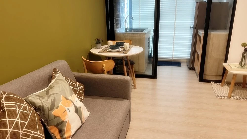 For rent, New Noble Srinakarin-Lasalle, clear view, separating the kitchen Complete electrical appliances. Book now. Hurry up. Don't be late.