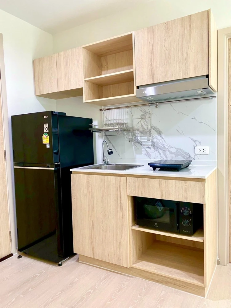 For rent: New Noble Srinakarin-Lasalle, ready to move in, 41st floor, good view, if you don't book, you'll regret it later.