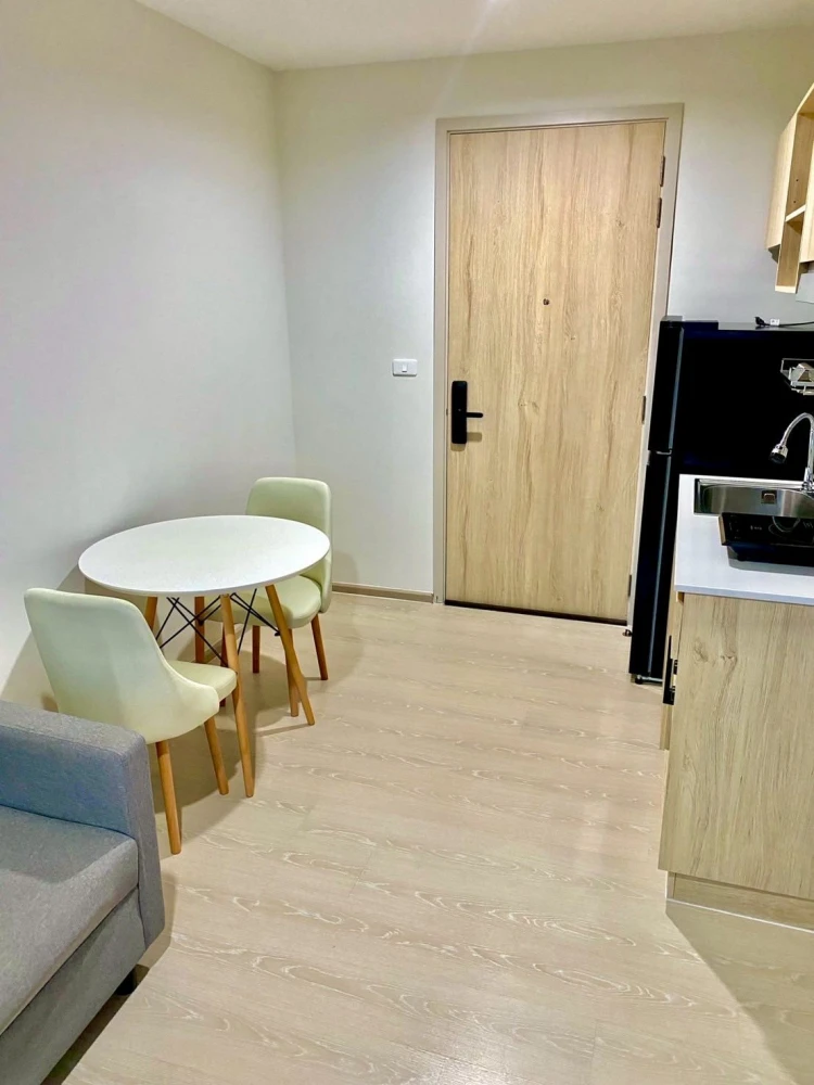 For rent: New Noble Srinakarin-Lasalle, ready to move in, 41st floor, good view, if you don't book, you'll regret it later.