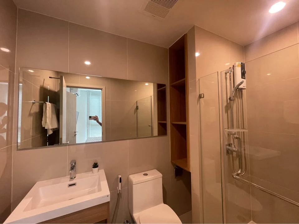 ให้เช่า นิว โนเบิล เซ็นเตอร์ บางนา 1 Bedroom วิวเทพ ชั้นบนสุด เลขห้องสวย/มงคล *ไม่โดนบล๊อควิว* เห็นท้องฟ้า ไม่อึดอัด รีบคว้าเลย