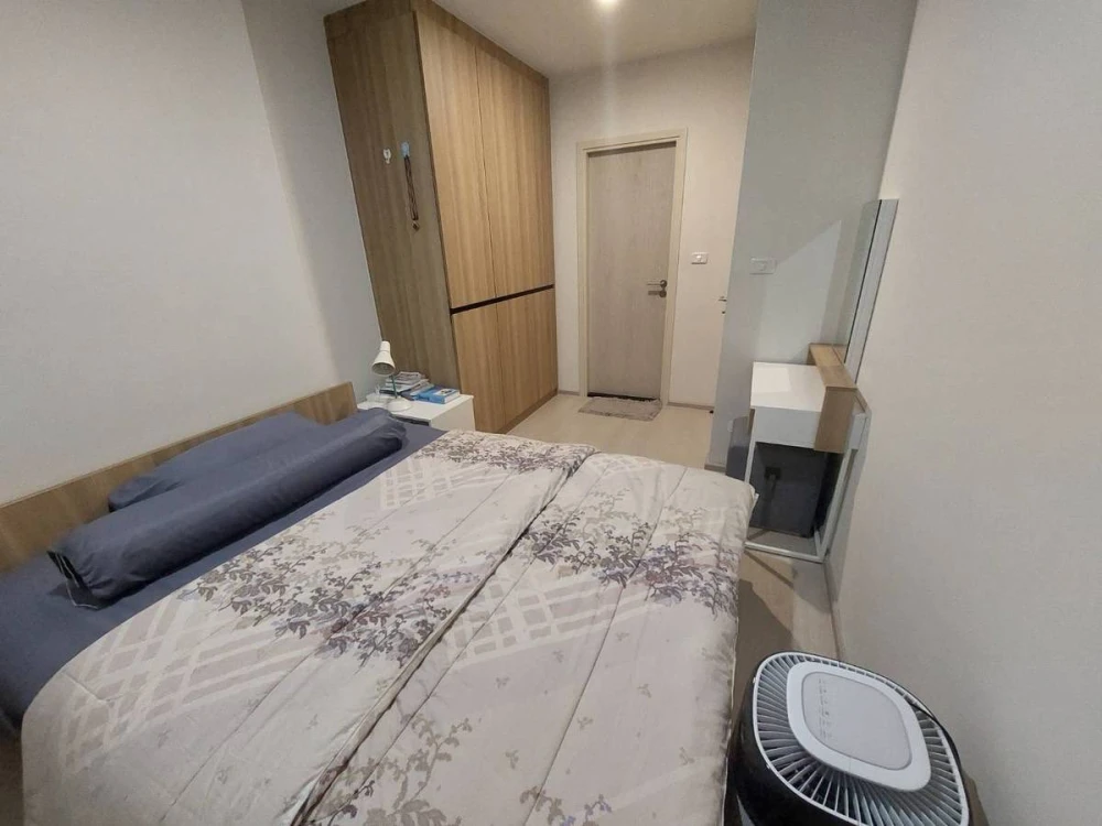 For rent: New Noble Chaengwattana, spacious and comfortable room, fully furnished. Reserve now before it's too late!!!