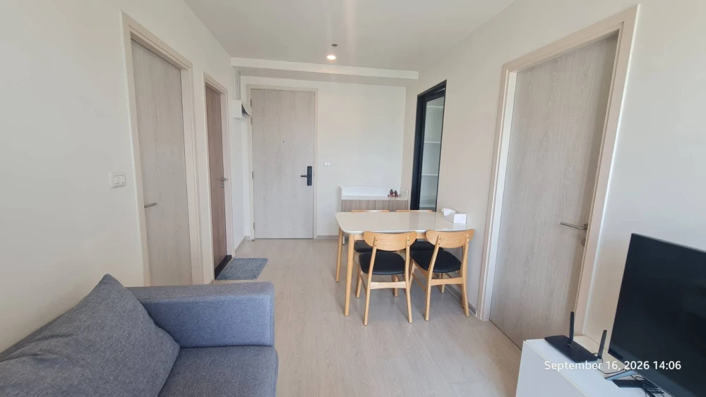For Rent: New Noble Chaengwattana – Spacious corner unit on the 25th floor with a beautiful view; fully furnished and equipped with appliances, ready