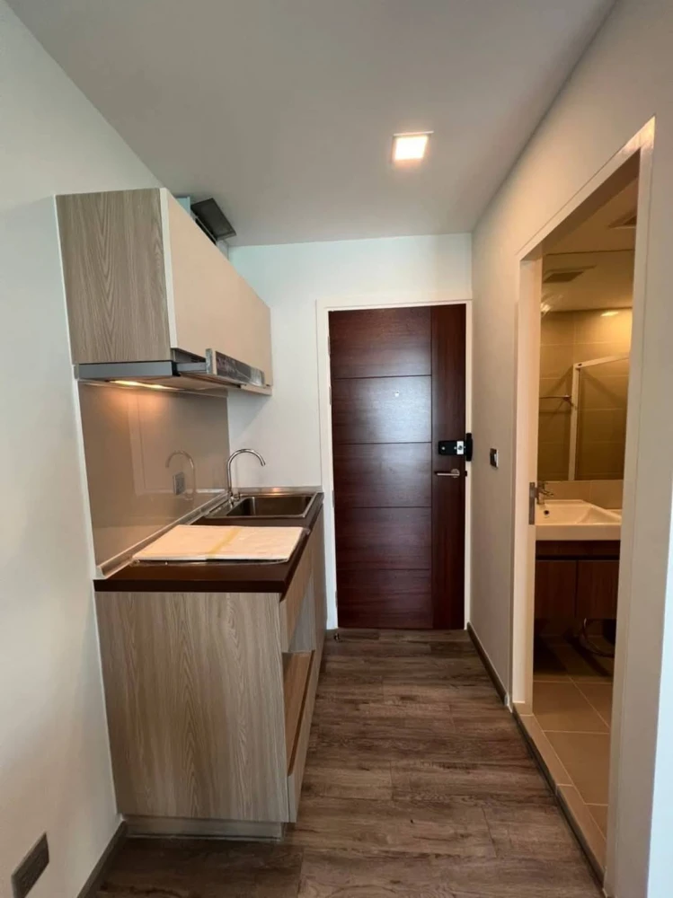 For rent: Brown Condo Phahonyothin-Saphan Mai, fully furnished, full electrical appliances, book now before it's gone.
