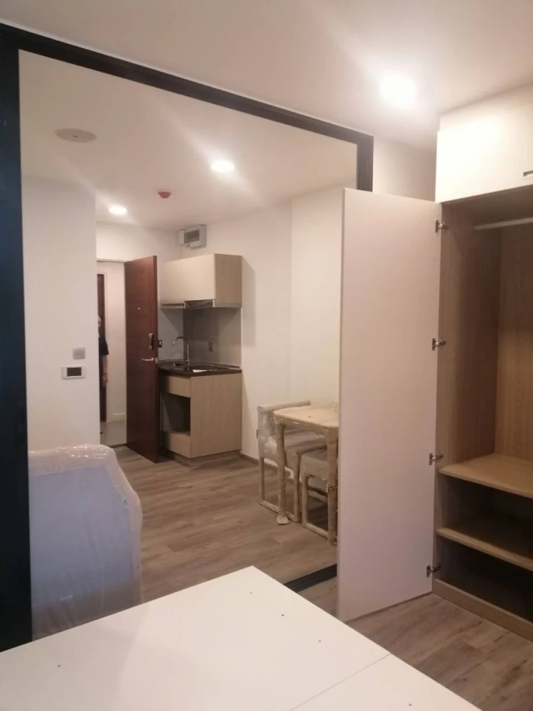 For rent: Brown Condo Phahonyothin-Saphan Mai, fully furnished, full electrical appliances, book now before it's gone.