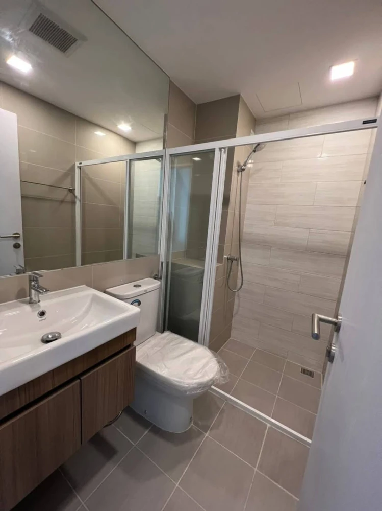 For rent: Brown Condo Phahonyothin-Saphan Mai, fully furnished, full electrical appliances, book now before it's gone.