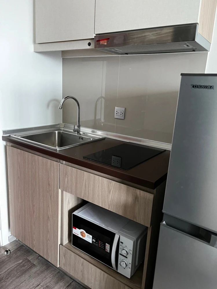 For rent: Brown Condo Phahonyothin-Saphan Mai, fully furnished, full electrical appliances, book now before it's gone.
