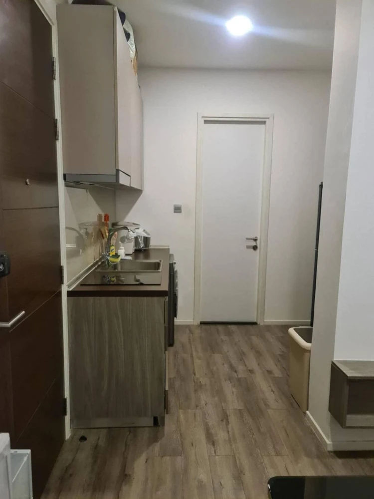 For rent: Brown Condo Ratchada 32, fully furnished, nice to live in, book now, hurry!