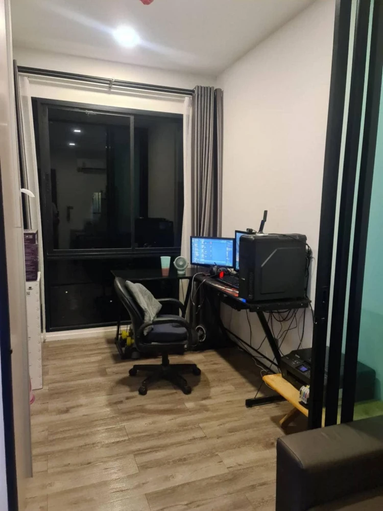 For rent: Brown Condo Ratchada 32, fully furnished, nice to live in, book now, hurry!