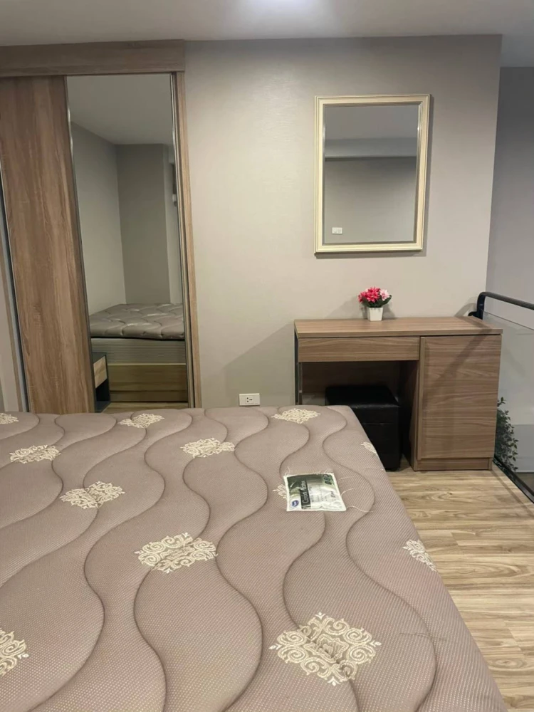 For rent, Blossom Condo @ Sathorn-Charoenrat, Duplex, beautiful room !!