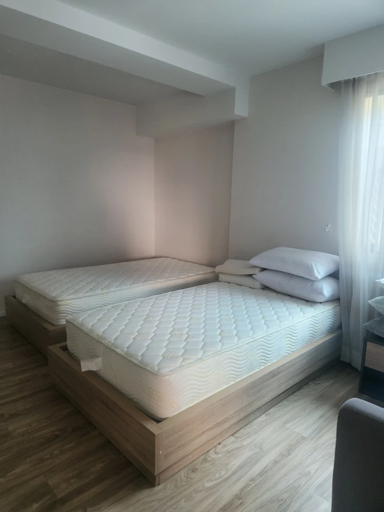 For rent: Blossom Condo at Sathorn-Charoenrat, 2 bedrooms, 77 sq m., fully furnished, reserve now!