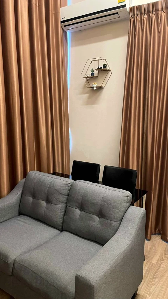 For rent: Blossom Condo at Fashion, ready to move in, fully furnished, electrical appliances included. If you don't book, you'll regret it later.