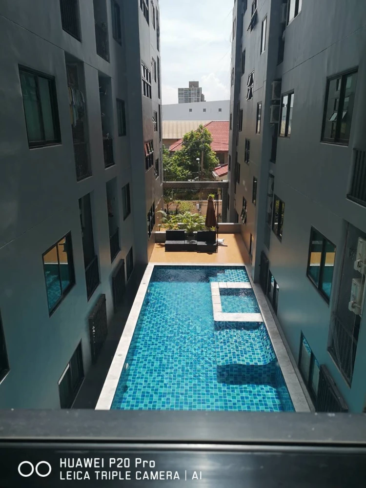 For rent: B-Loft Sukhumvit 115, 36 sq.m., 4th floor, corner unit. Fully furnished with amenities. Don't miss out!