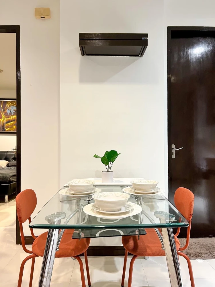 House for rent in the middle of Bangkok, Siam-Pathumwan, spacious room, clean, airy, fully decorated, complete with electrical appliances, must book.