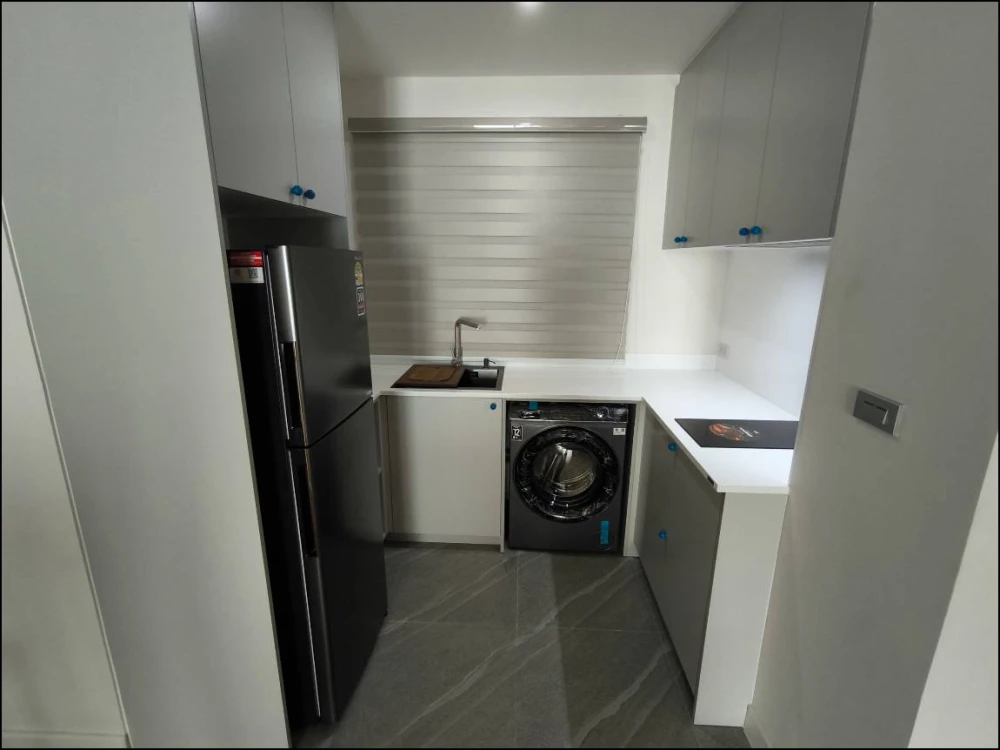 For rent: Siri Silom House, fully furnished, spacious rooms with plenty of usable space. Book now to secure your unit!