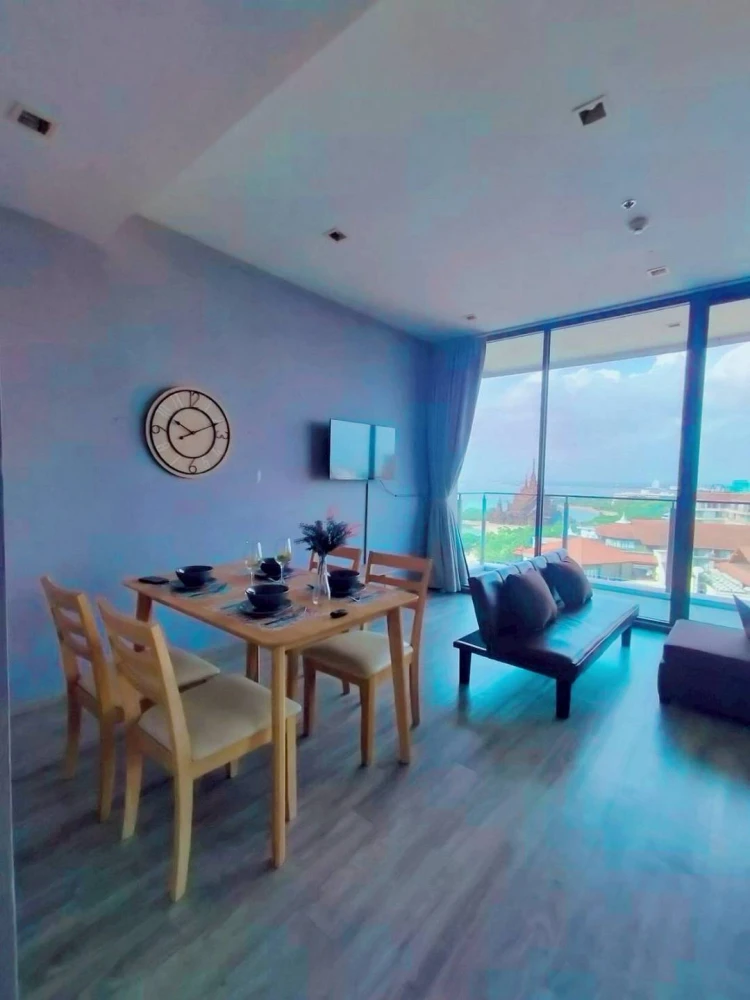 For rent: Baan Plai Had (North Pattaya), very spacious room, resort style, full sea view, very beautiful, like sleeping in heaven, book now.