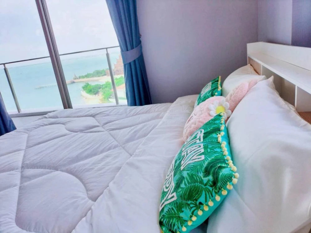 For rent: Baan Plai Had (North Pattaya), very spacious room, resort style, full sea view, very beautiful, like sleeping in heaven, book now.
