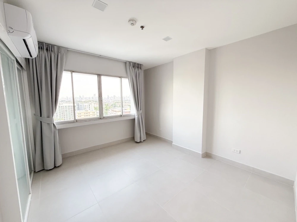 For rent: P. Thana Tower, 2 bedrooms, 1 bathroom, clean, airy, very comfortable. Hurry and reserve now!