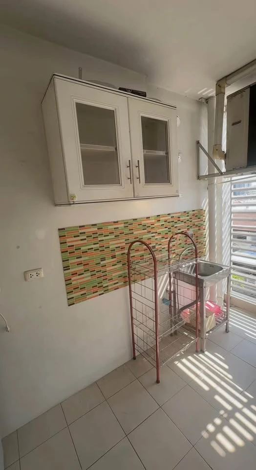 Plum Condo Nawamin for rent, residential side, 4th floor, fully furnished. Don't miss out!