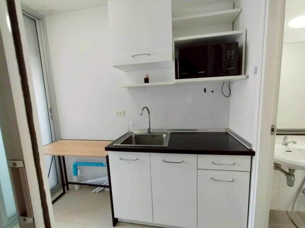 For rent: Plum Condo Phaholyothin 89, Phase 2B, 6th floor. Fully furnished with appliances. Grab it while you can!