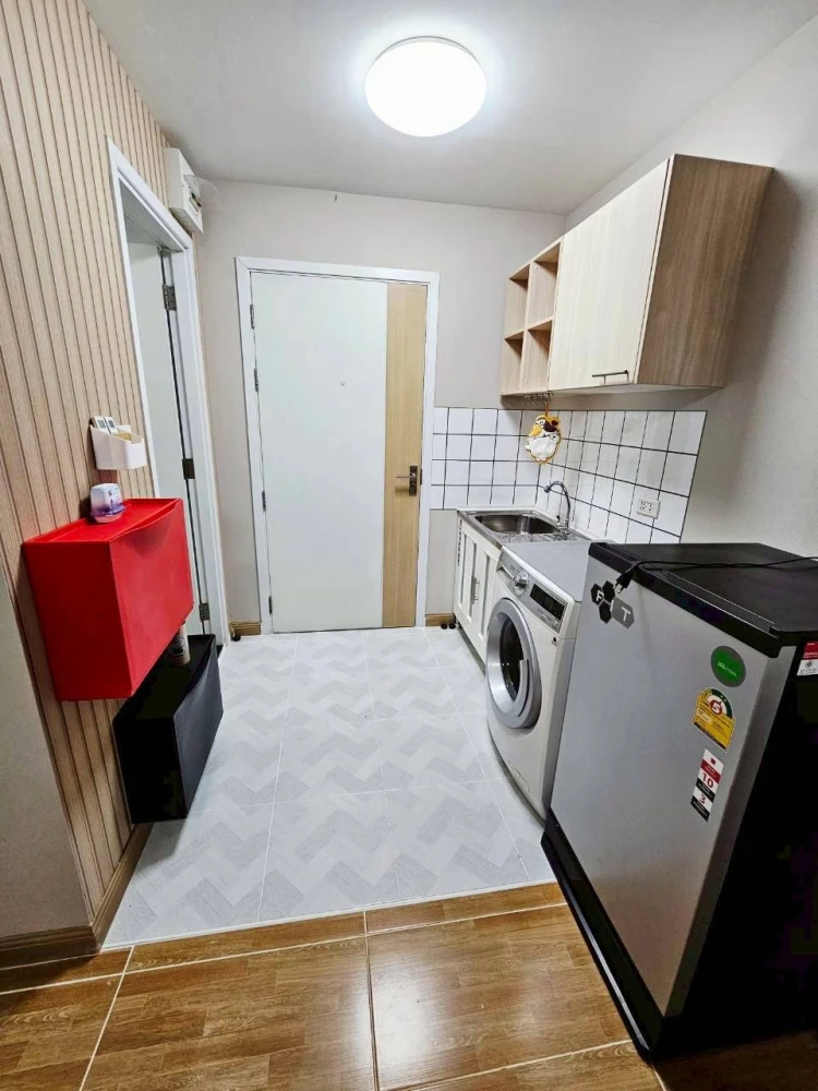 Plum Condo Phaholyothin 89, Phase 3, Building B, 4th floor for rent. Furnished with furniture and appliances (as shown in the pictures). Book now!