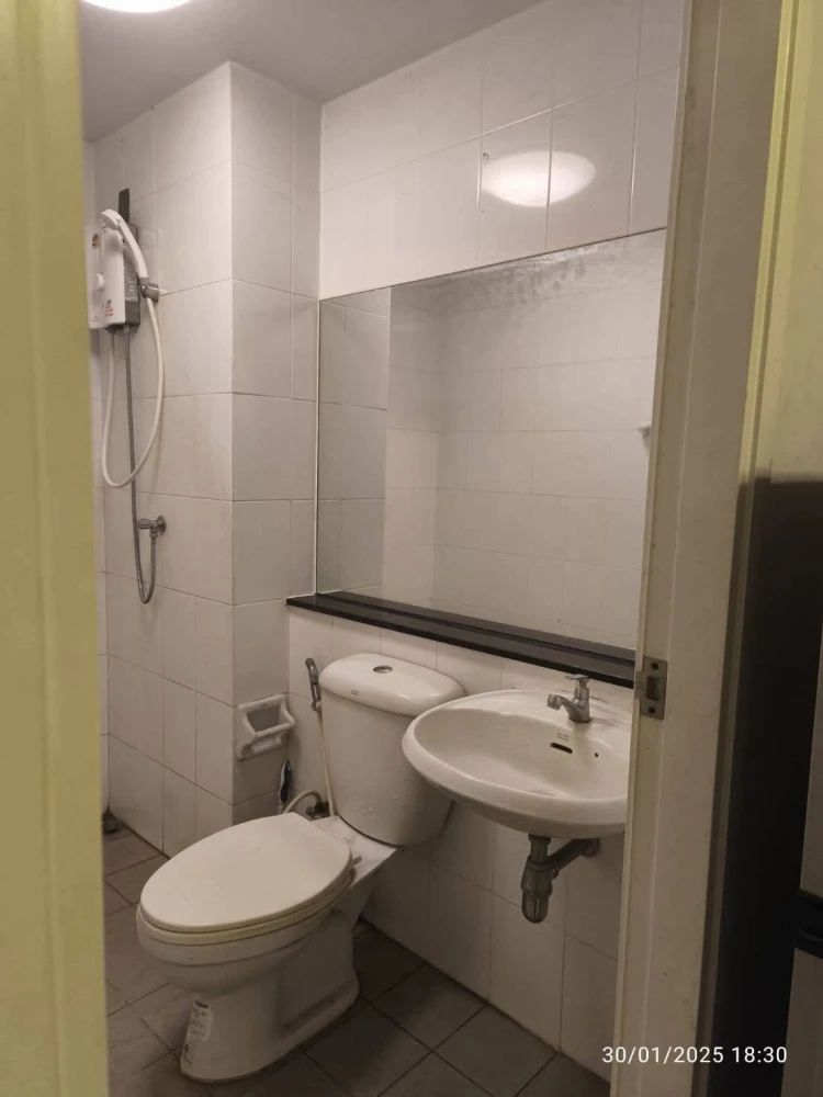 For rent: Plum Condo Phahon Yothin, ready to move in, affordable price, fully furnished + electrical appliances, book now, don't miss out!!!