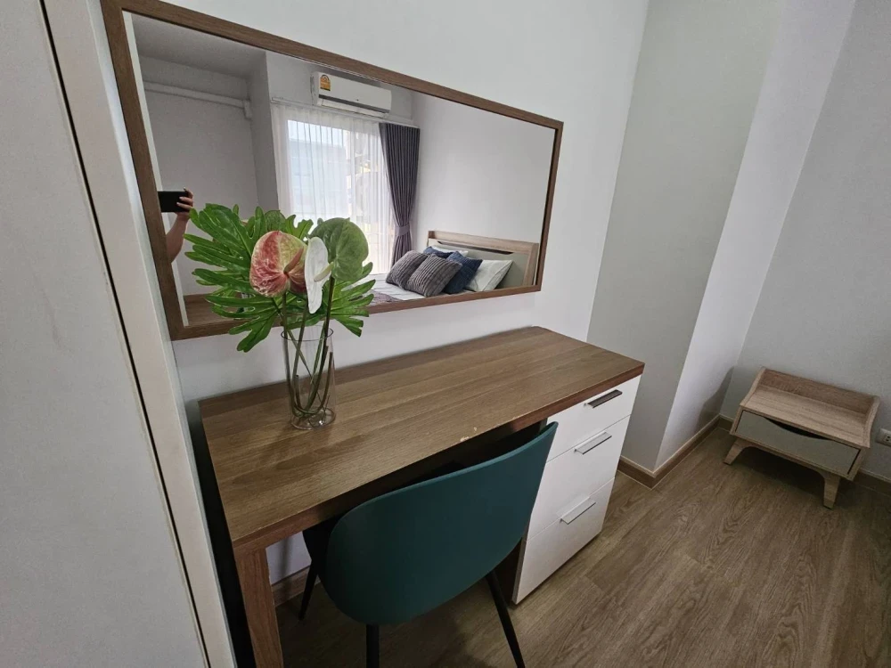 Plum Condo Park Rangsit for rent. Beautiful and comfortable room. Book now!!