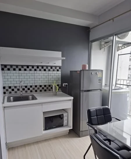 For rent: Plum Condo Park Rangsit, Fresh 2, ready to move in, pool view, affordable price, hurry and book now before you miss out!!!