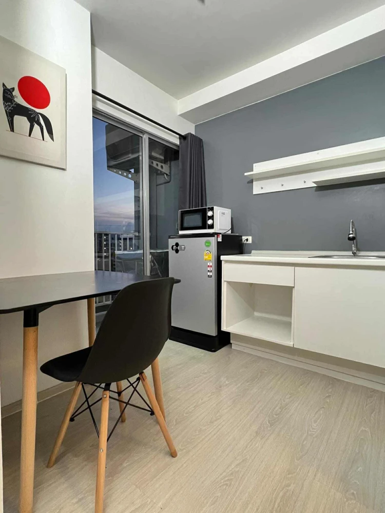 For rent: Plum Condo Park Rangsit Phase 1, Building D, 4th floor, fully furnished, reserve now.