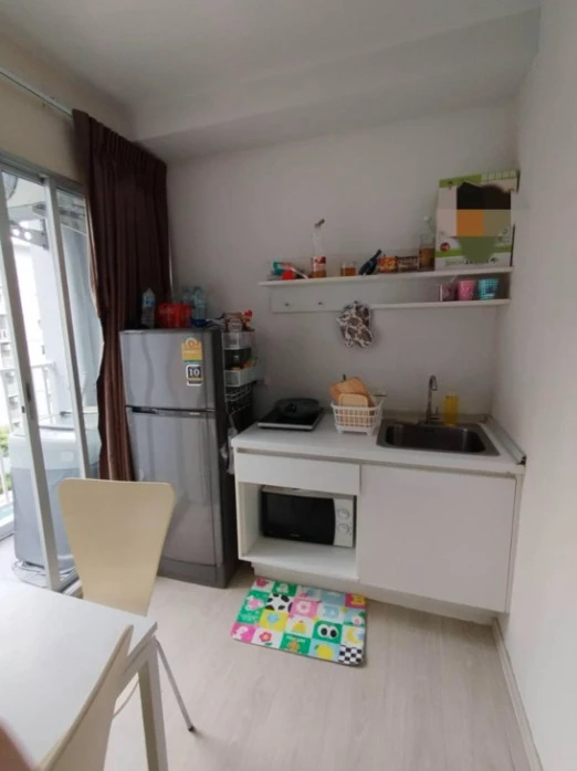 For rent: Plum Condo Park Rangsit Phase 2, Building A, 6th floor, swimming pool view, fully furnished, has washing machine. Must reserve this type.