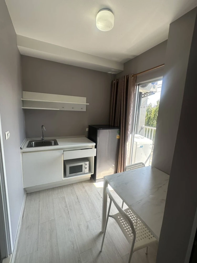 For rent: Plum Condo Park Rangsit Phase 2, studio room, 2nd floor, comes with a great price that you must not miss.