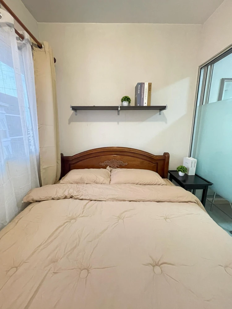 For rent: Plum Condo Park Rangsit Phase 2, beautiful room, as advertised, Building D, 8th floor, full electrical appliances and furniture, don't miss