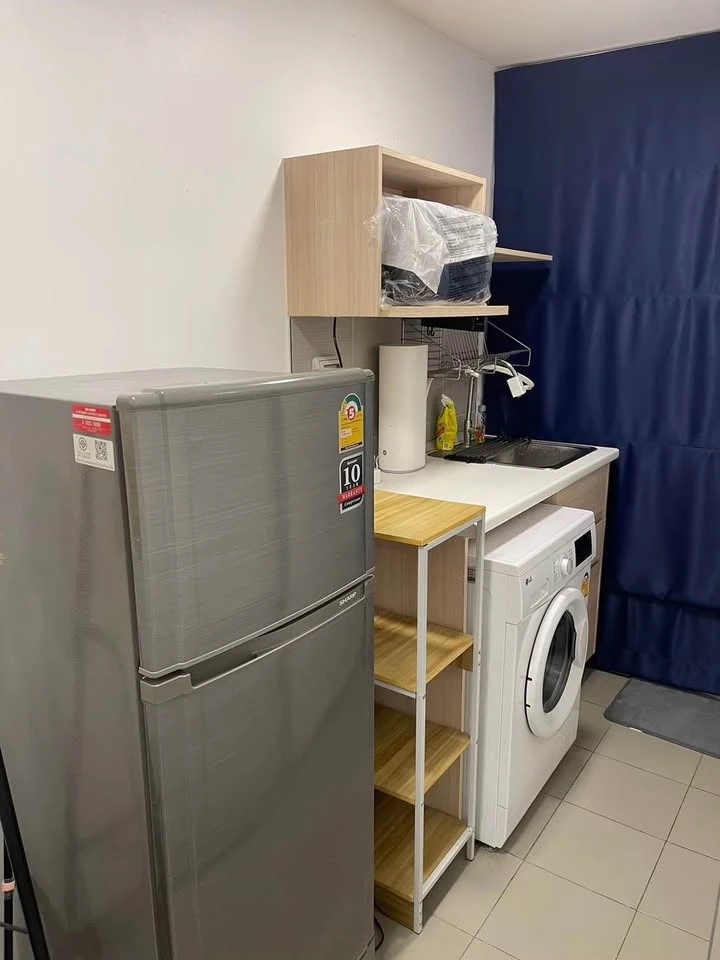 For rent: Plum Condo Rangsit Alive Phase 2, 1st floor, next to the pool, open to see the pool right away, built-in furniture, complete electrical appl