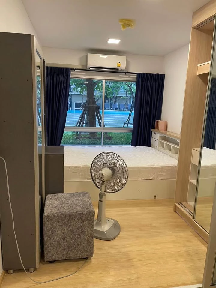 For rent: Plum Condo Rangsit Alive Phase 2, 1st floor, next to the pool, open to see the pool right away, built-in furniture, complete electrical appl