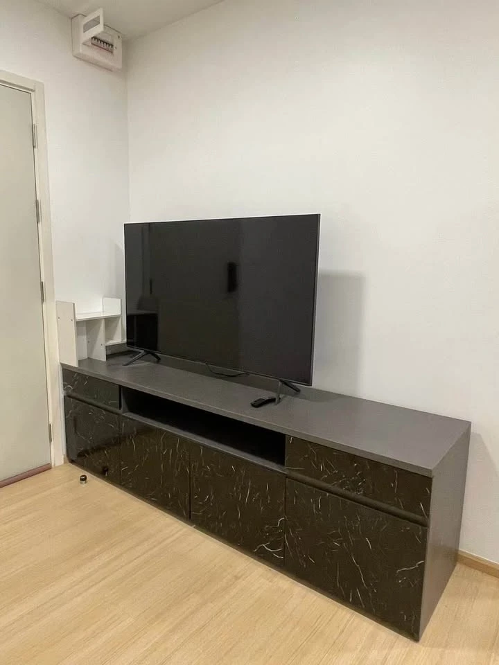 For rent: Plum Condo Rangsit Alive Phase 2, 1st floor, next to the pool, open to see the pool right away, built-in furniture, complete electrical appl
