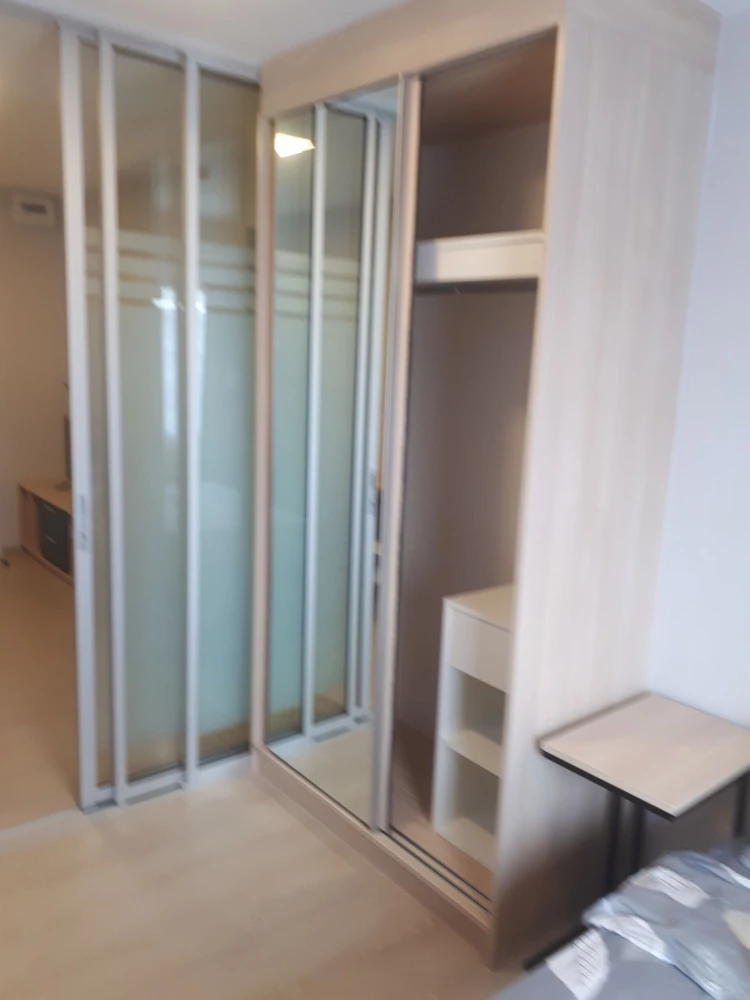 For rent: Plum Condo Rangsit Alive Phase 2, 5th floor, fully furnished and equipped with electrical appliances. Just bring your bags and move in.