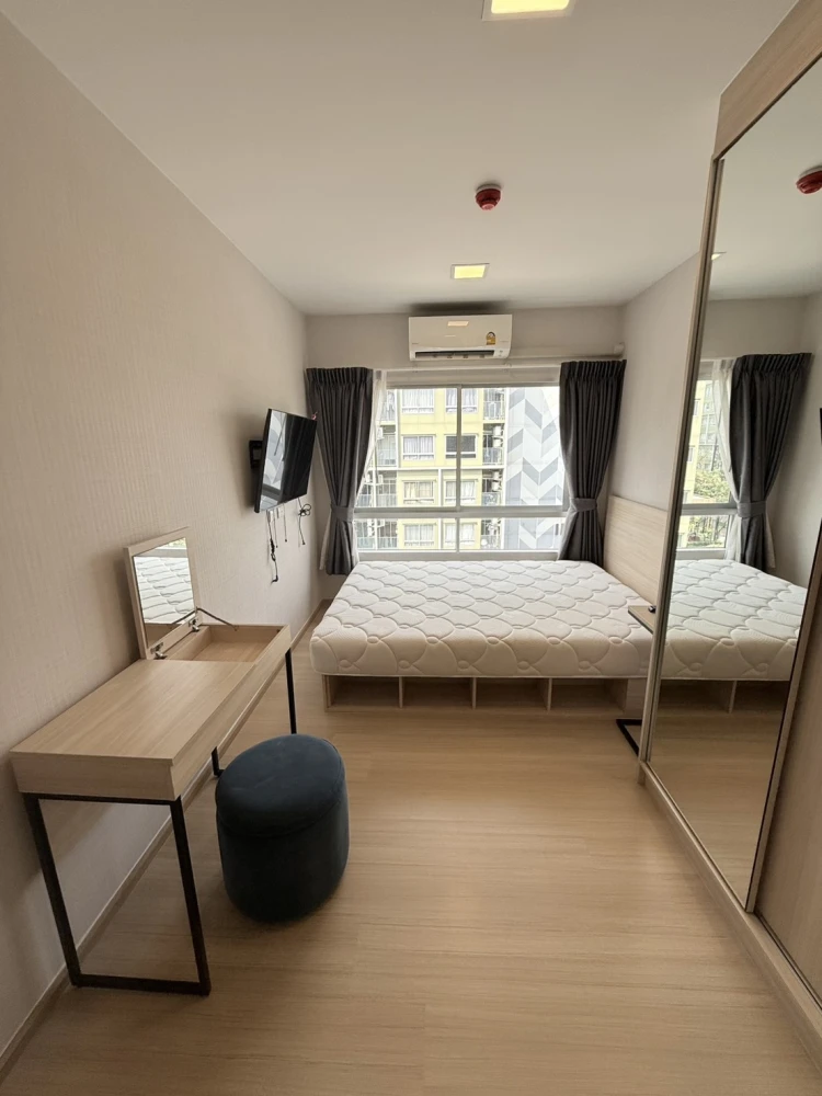 Plum Condo Rangsit Alive Phase 2 for rent. Beautiful and comfortable room. Book now!!