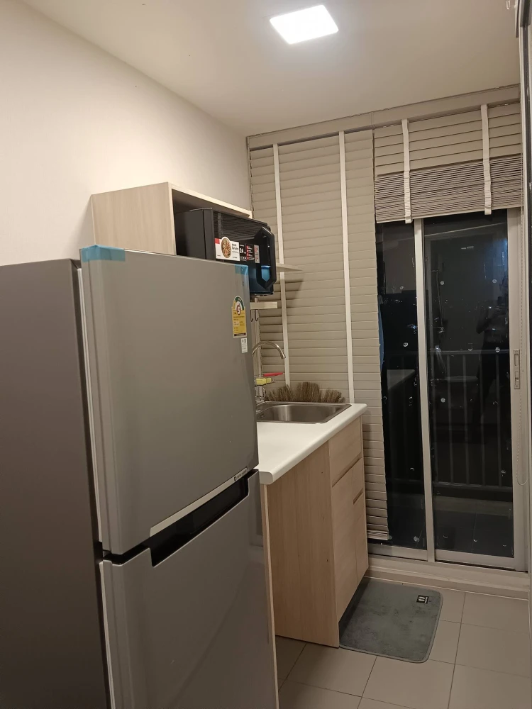 For rent: Plum Condo Rangsit Alive Phase 2, corner unit. Nice and affordable. Book now!