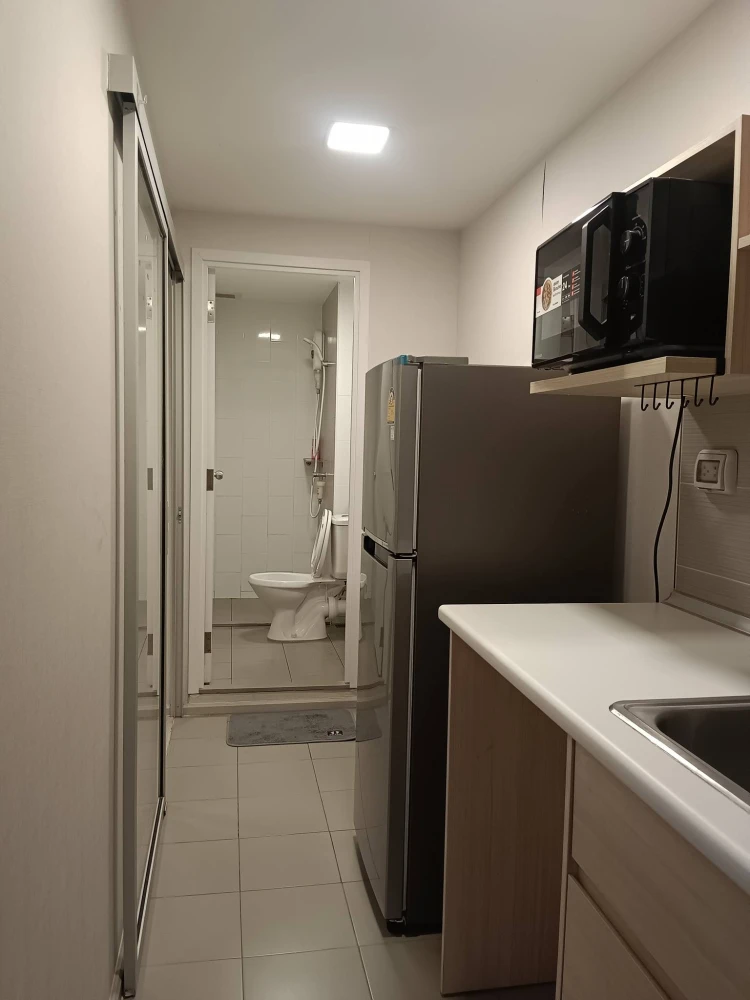 For rent: Plum Condo Rangsit Alive Phase 2, corner unit. Nice and affordable. Book now!