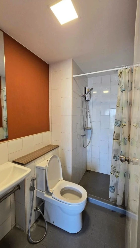 For rent: Plum Condo Rangsit Fresh, Building A, 8th floor, exterior view. Fully furnished with appliances, ready to move in.
