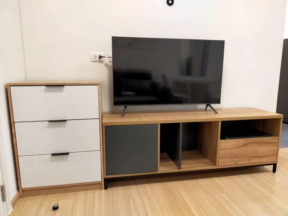 For rent: Plum Condo Rangsit Fresh, spacious room, airy, balcony with breeze, beautiful outside view, hurry and reserve now.