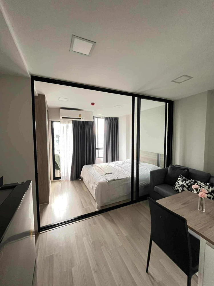 For rent: Plum Condo Saphan Mai Station, fully furnished with furniture and appliances, just bring your bags and move in.