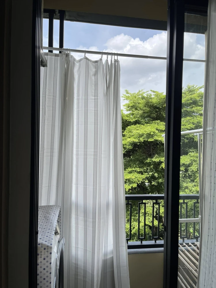 For rent: Plum Condo Saphan Mai Station, treetop view, shady and comfortable, fully furnished, ready to move in.