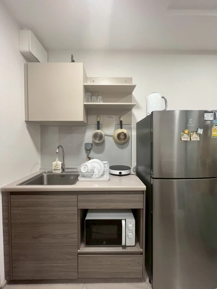 For rent: Plum Condo Saphan Mai Station, treetop view, shady and comfortable, fully furnished, ready to move in.