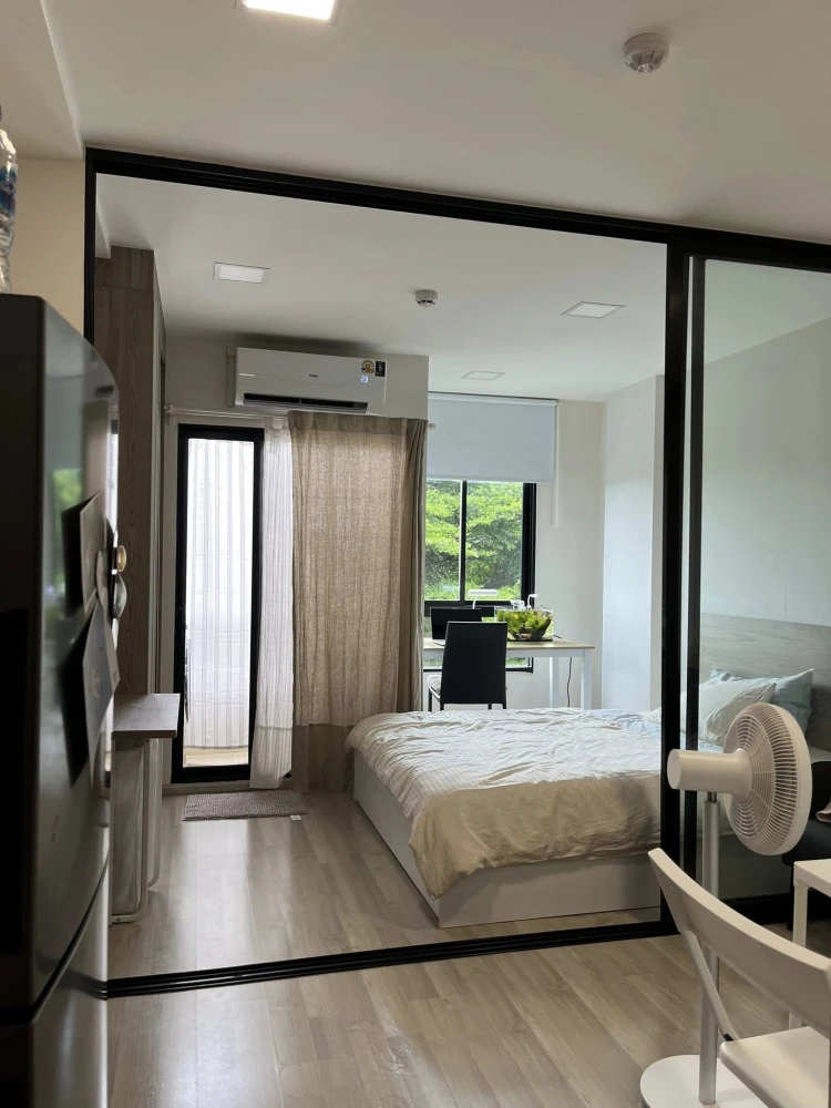 For rent: Plum Condo Saphan Mai Station, treetop view, shady and comfortable, fully furnished, ready to move in.