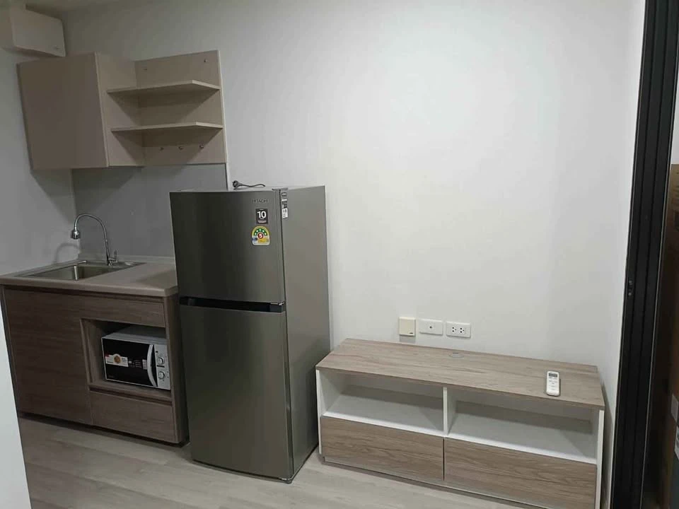 For rent: Plum Condo Saphan Mai Station. Partitioned rooms, fully furnished with appliances. Great price! Don't miss out!