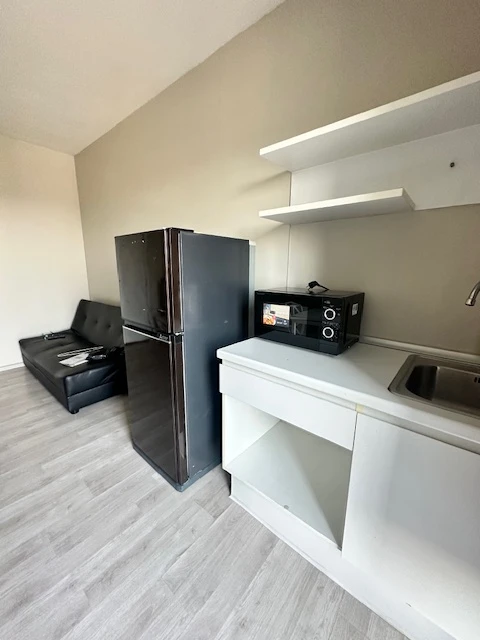Plum Condo Central Station for rent. High floor unit, ready to move in, fully furnished. Affordable price. Book now before it's too late! This price i