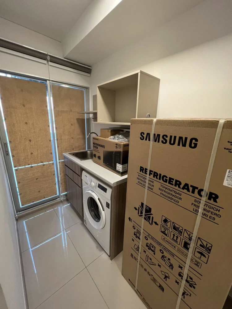 For rent: Plum Condo Chaengwattana - Don Mueang, ready to move in, fully furnished, electrical appliances, don't miss it.
