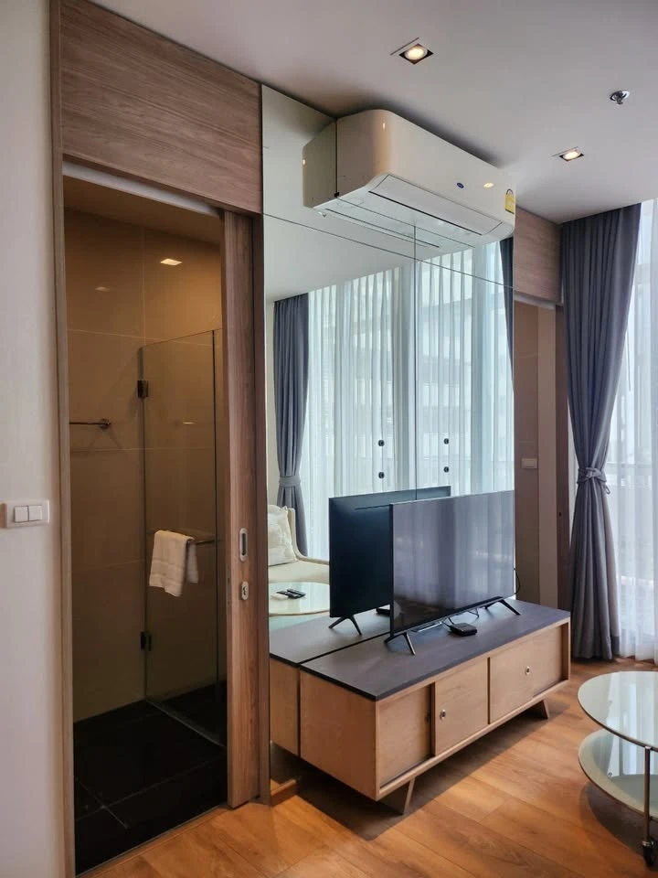 For rent: Park 24, Park Origin Phrom Phong, ready to move in, fully furnished, spacious and comfortable, reserve now.